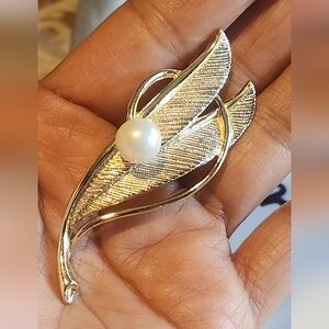 Spanish Damascene gold toned white pearl vintage brooch